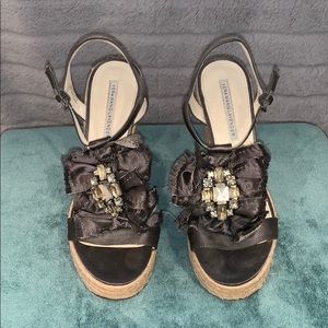 Vera wang lavender wedges